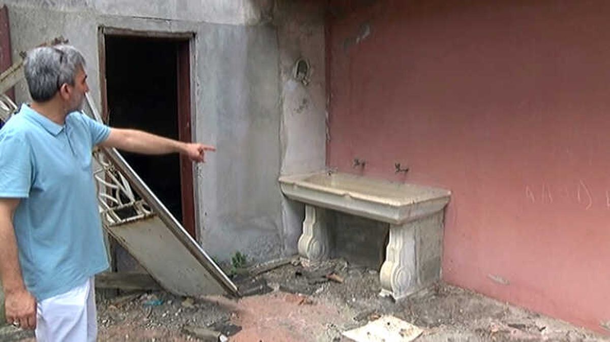 Selahaddin Adil Paşa\'nın Eşyaları Talan Edildi