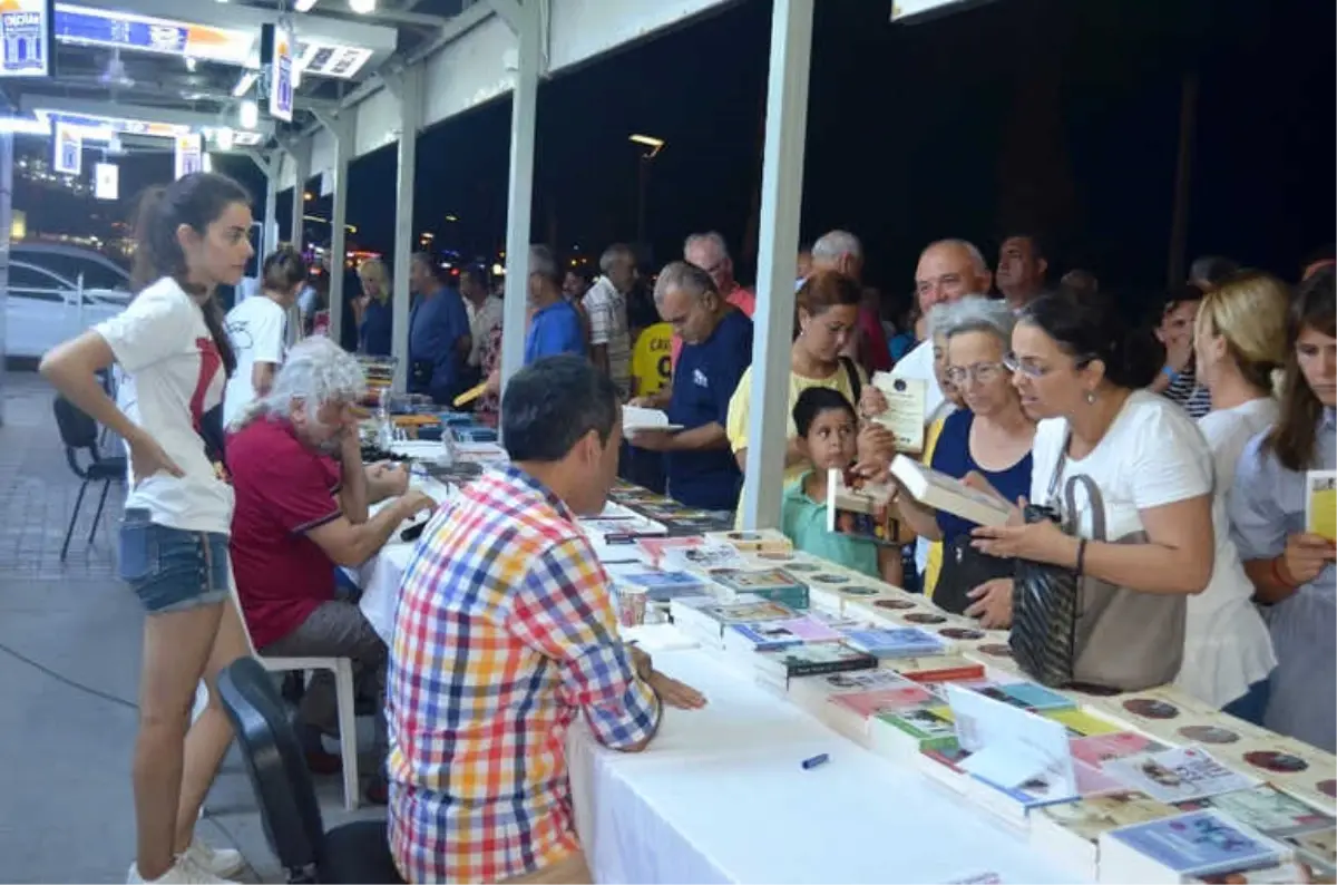 Altınkum Yazarlar Festivali Yoğun İlgi Görüyor