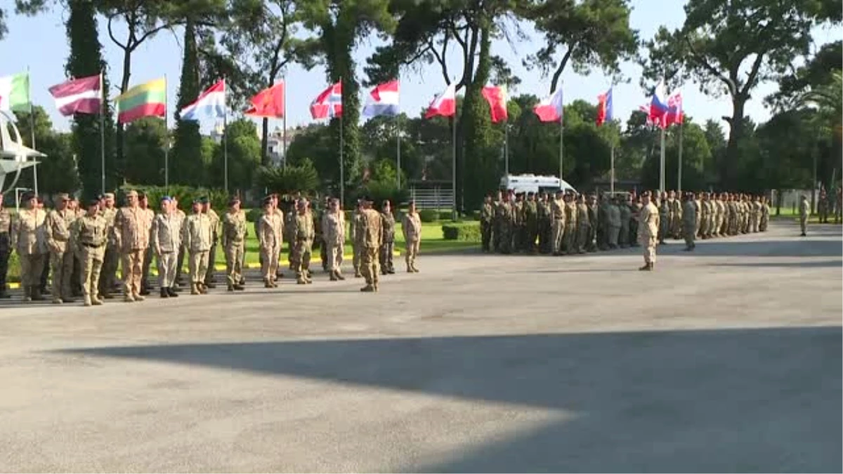 Avrupa Müttefik Kuvvetler Başkomutanı Scaparotti, NATO Kara Kuvvetleri Komutanlığı\'nı Ziyaret Etti