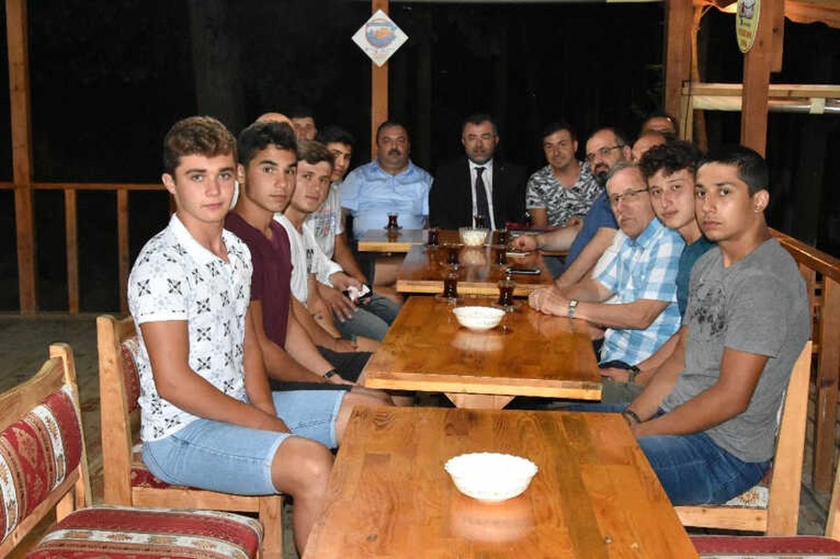 Başkan Keskin\'den Dünya Şampiyonlarına Tebrik