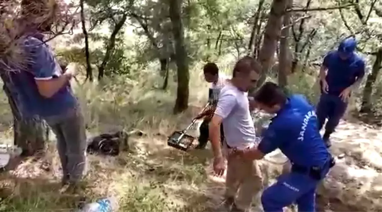 Bolu\'da, Kaçak Kazı Yapan 4 Kişi Suçüstü Yakalandı