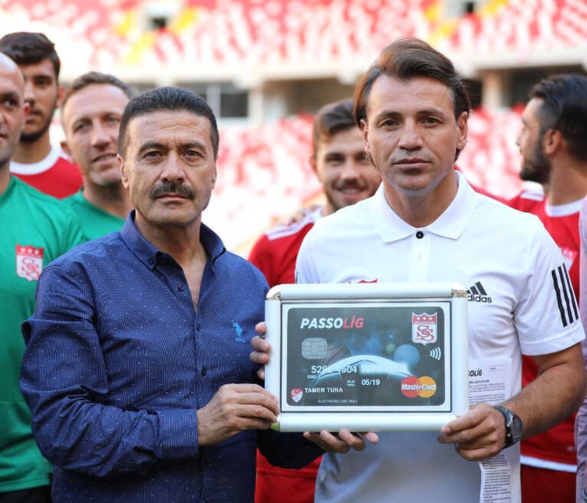 Demir Grup Sivasspor\'da Kombine Seferberliği