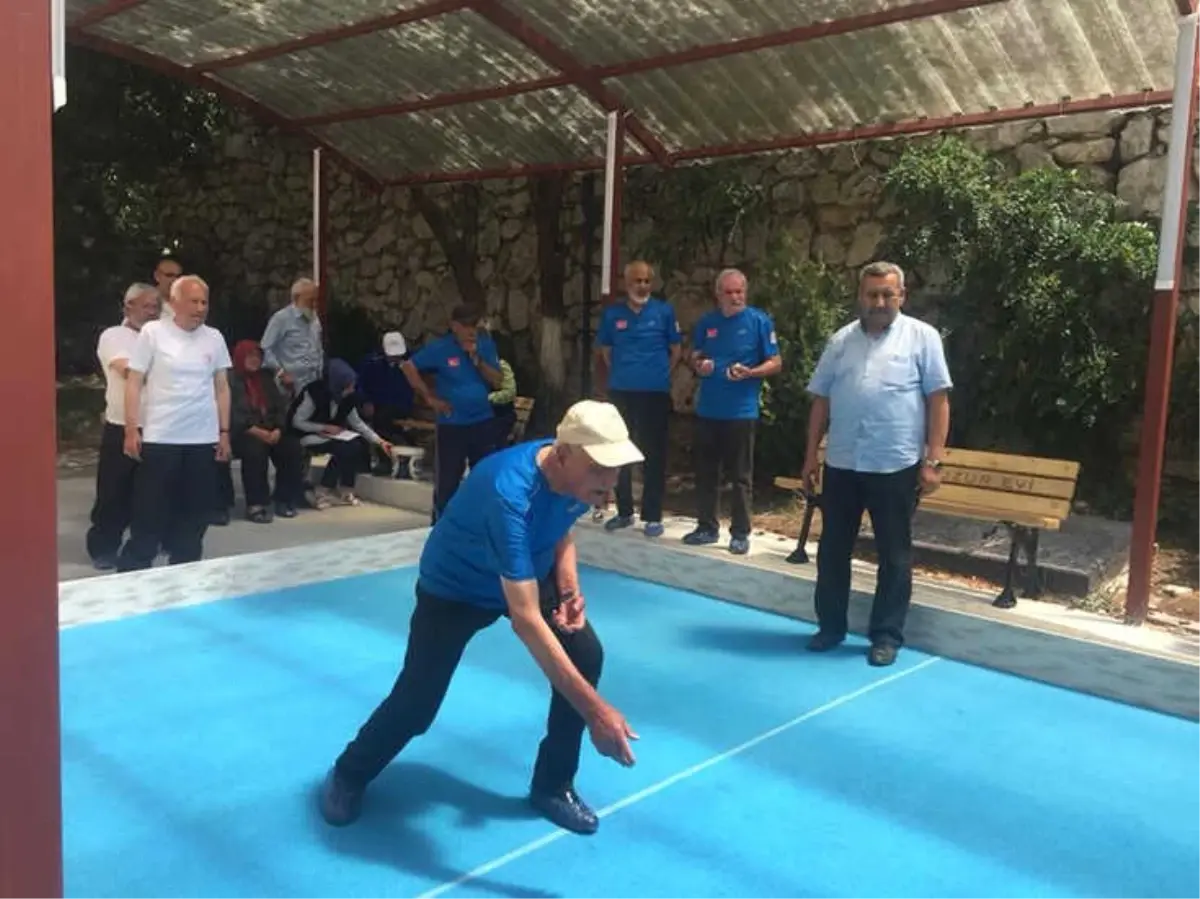 Eğirdir Huzurevi Sakinlerinin Bocce Başarısı