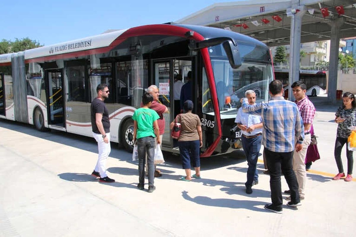 Elazığ\'da Kültür ve Şehir Turları Devam Ediyor