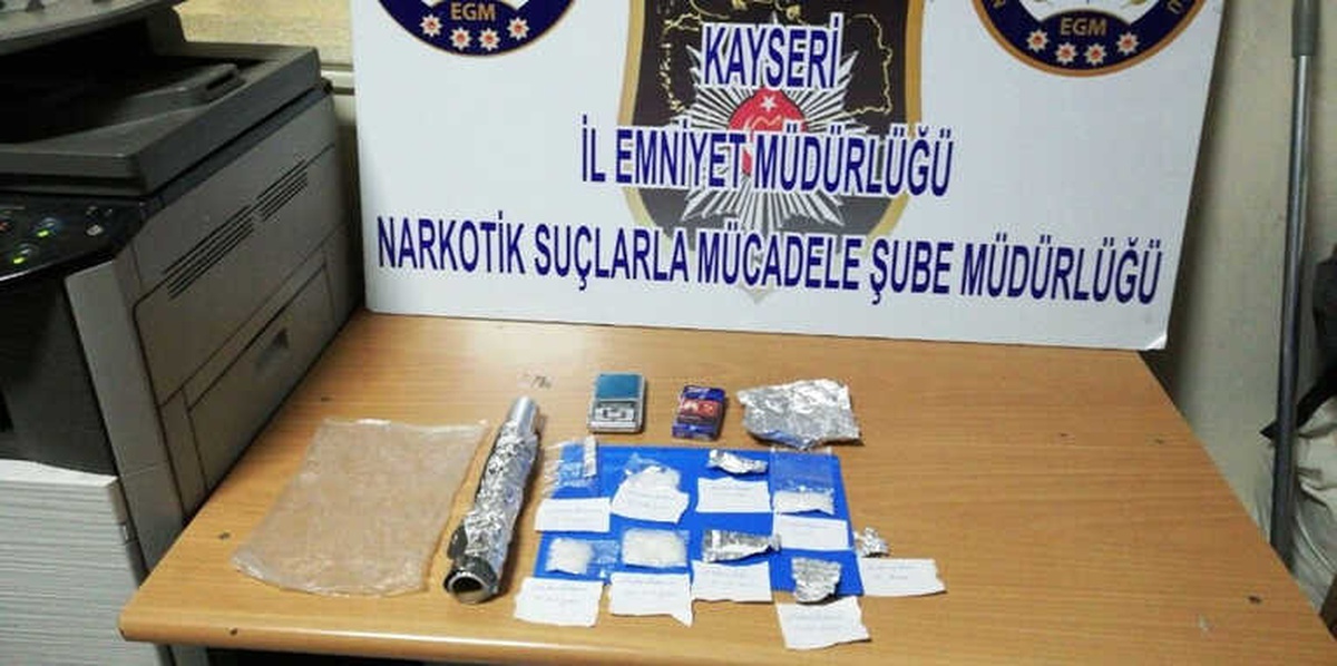 Kayseri\'de Uyuşturucu Operasyonu: 5 Gözaltı