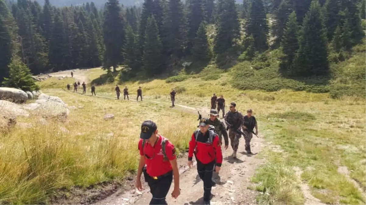 Polis Özel Harekat Ekiplerine Uludağ\'da Özel Eğitim