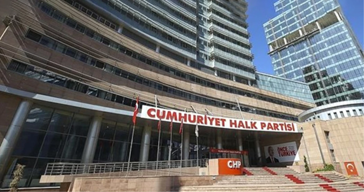 CHP\'de "Kurultay İçin Yeterli Oy Toplanamadı" Açıklamasına Muhaliflerden Sert Cevap