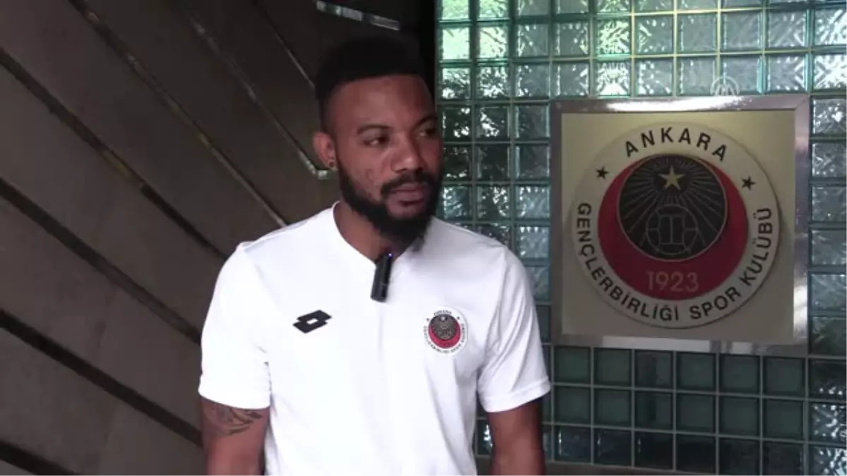 Stephane Sessegnon Gençlerbirliği\'nde Kaldı