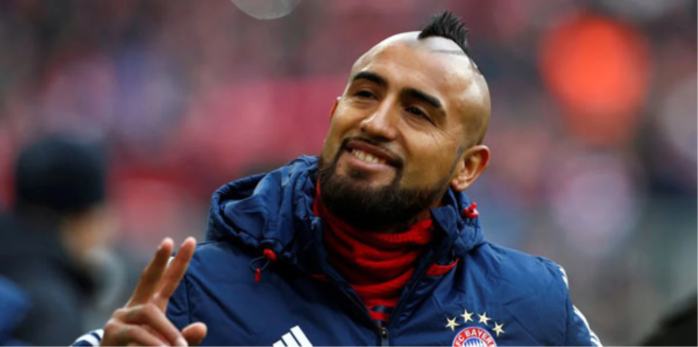 Barcelona, Arturo Vidal Transferini Açıkladı!