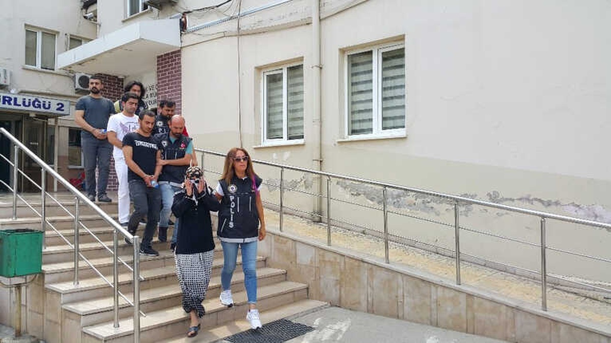Narkotik Baskınında Molotof Kokteyli Ele Geçirildi