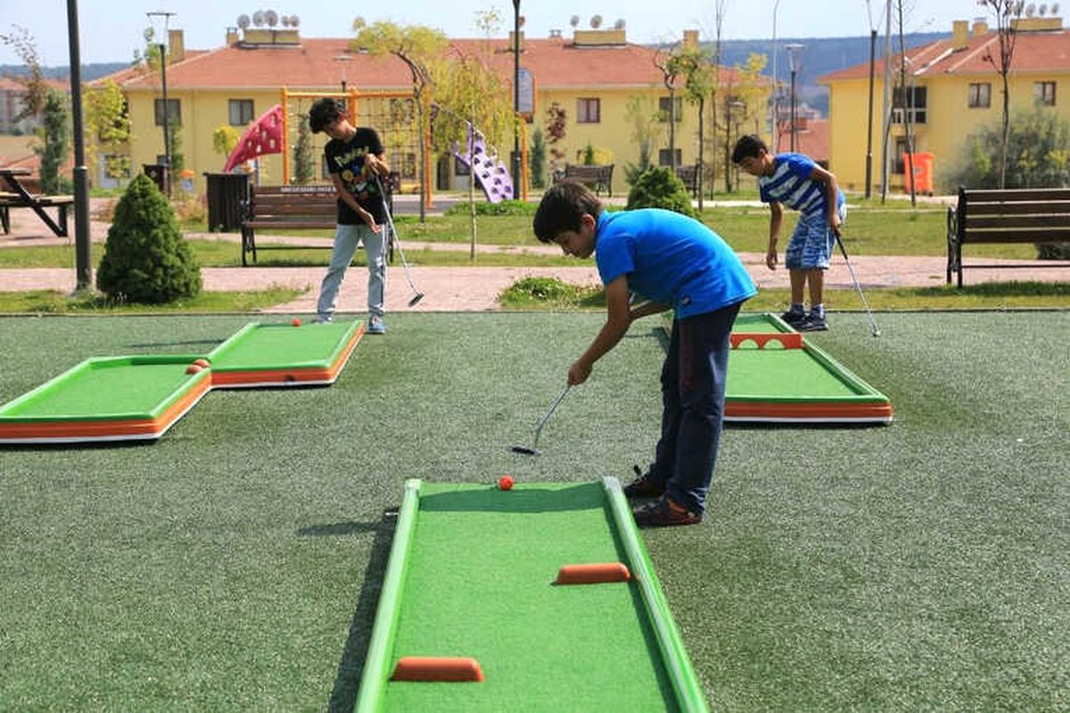 Odunpazarı\'nda Çocuklar Mini Golfle Tanıştı