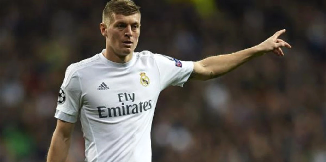 Almanya\'da Yılın Futbolcusu Toni Kroos