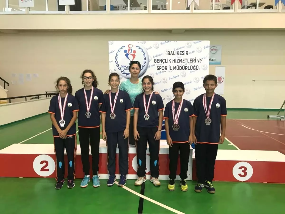 Badminton\'da Osmangazi Farkı