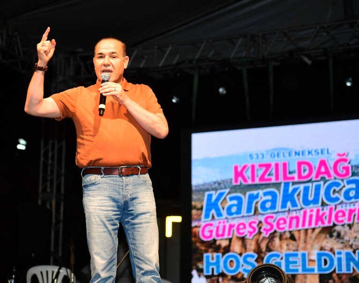 Başkan Sözlü Sordu Karaisalılar Alkışladı