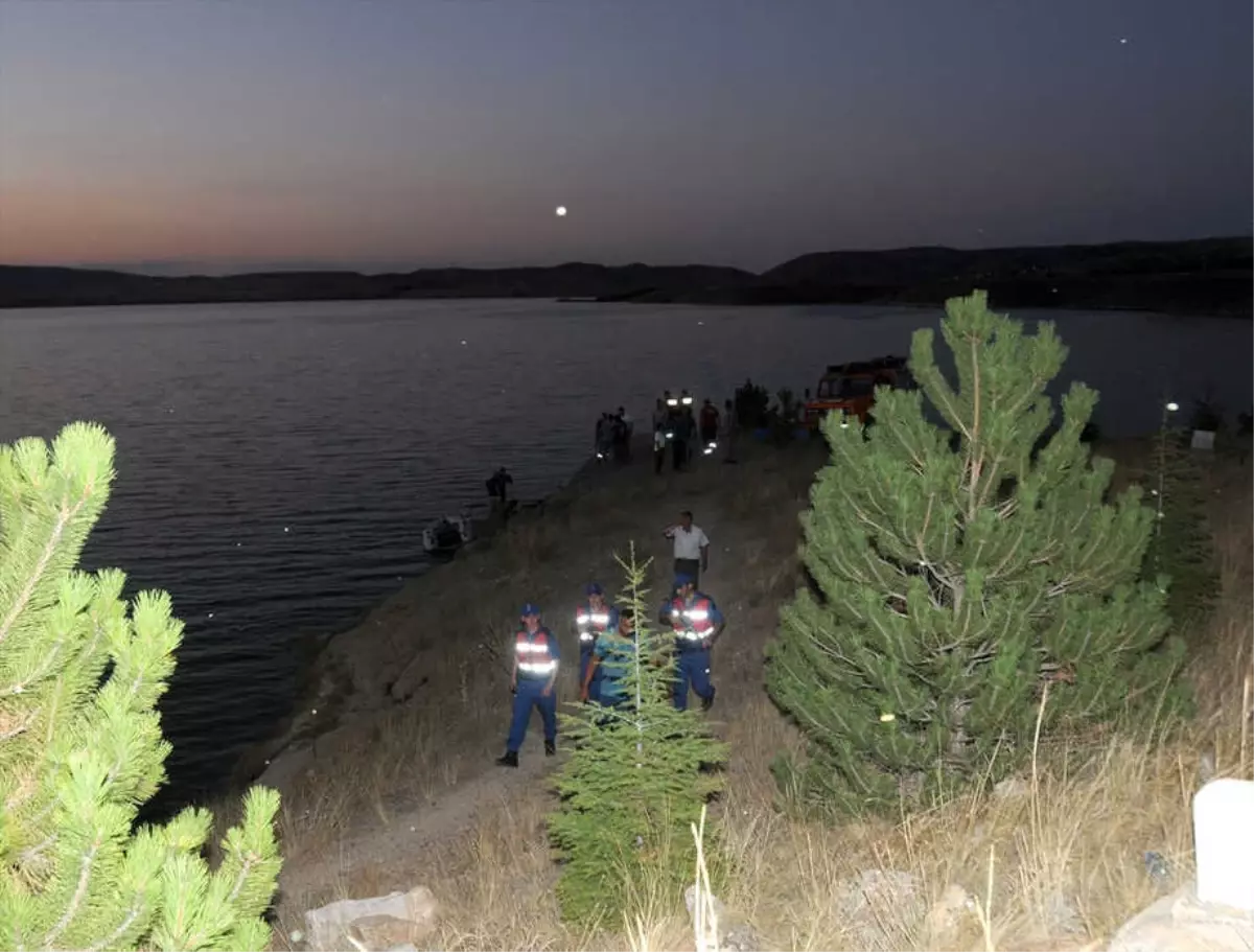 Boğulma Tehlikesi Geçiren Suriyeli Çocuk Hastaneye Kaldırıldı