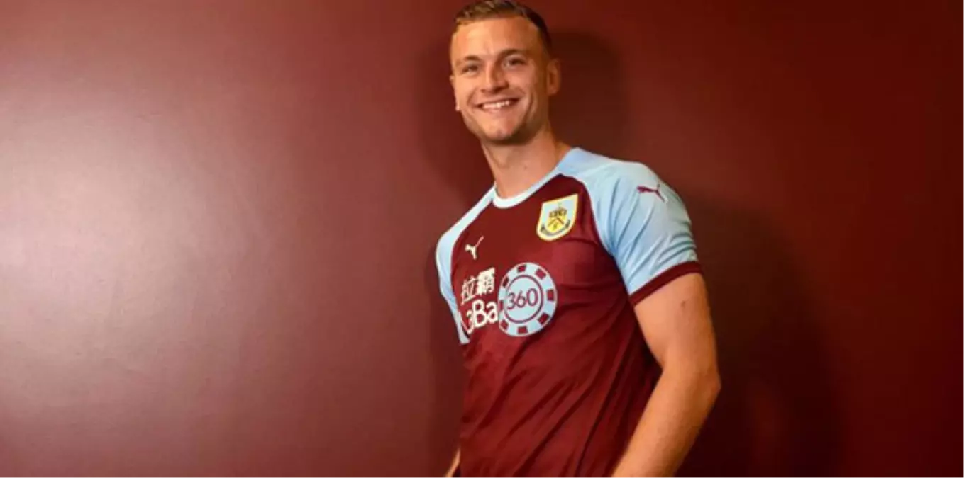 Burnley, Gibson\'ı Transfer Etti!