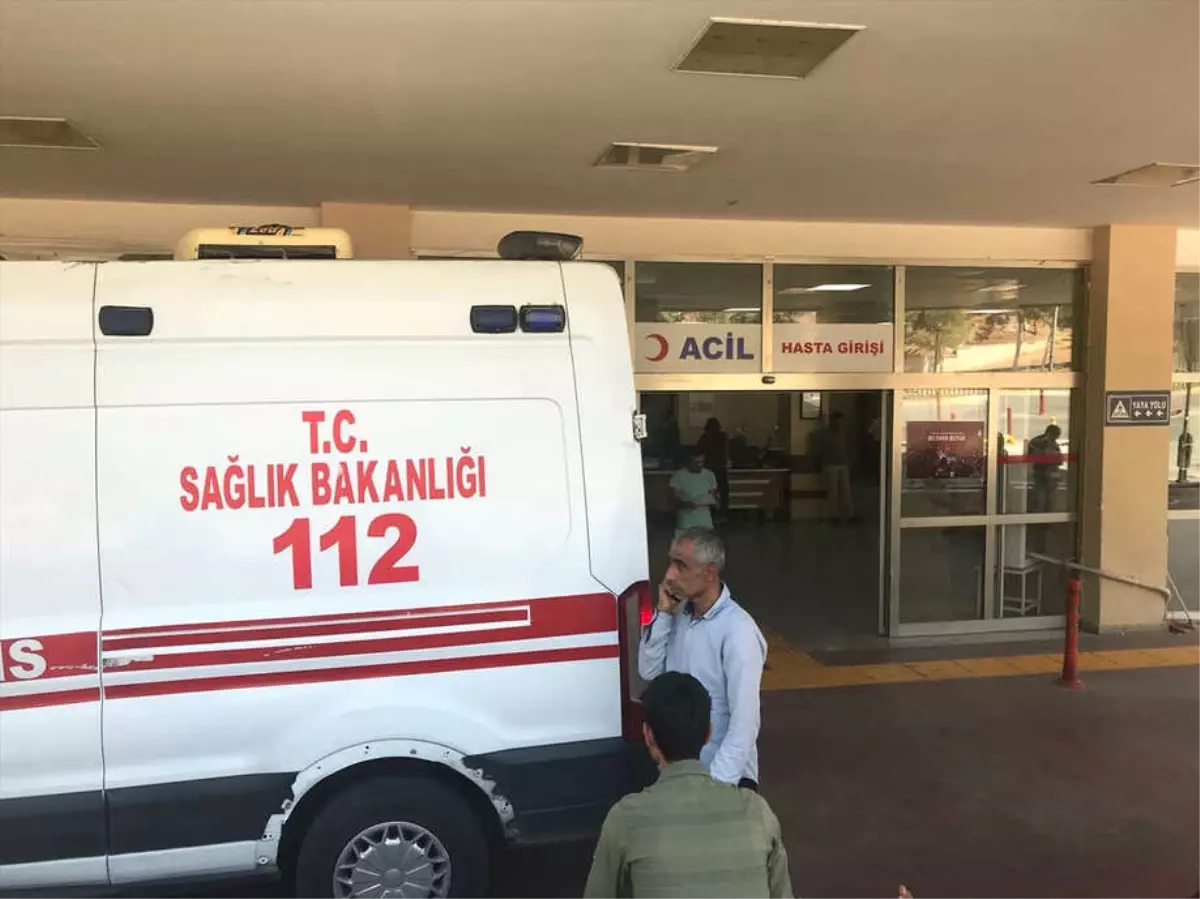 Şanlıurfa\'da Trafik Kazası: 2 Ölü, 5 Yaralı