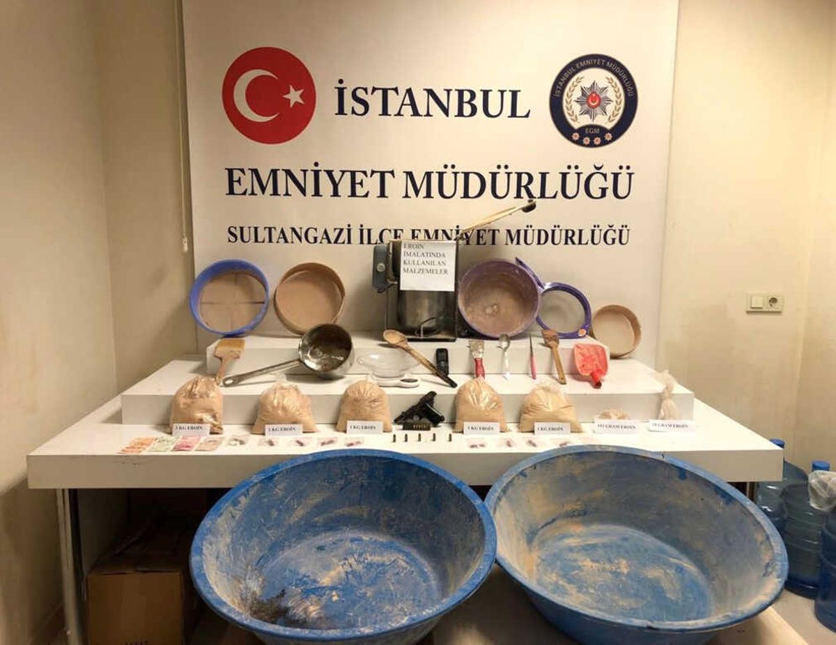 Sultangazi\'de Uyuşturucu Operasyonu