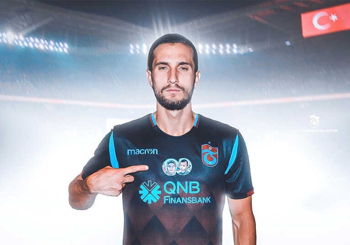 Trabzonspor\'un Anlamlı Formasına Büyük Destek Geldi