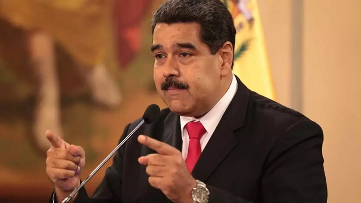 Venezuela Devlet Başkanı Maduro\'ya Saldırı Anı Kamerada