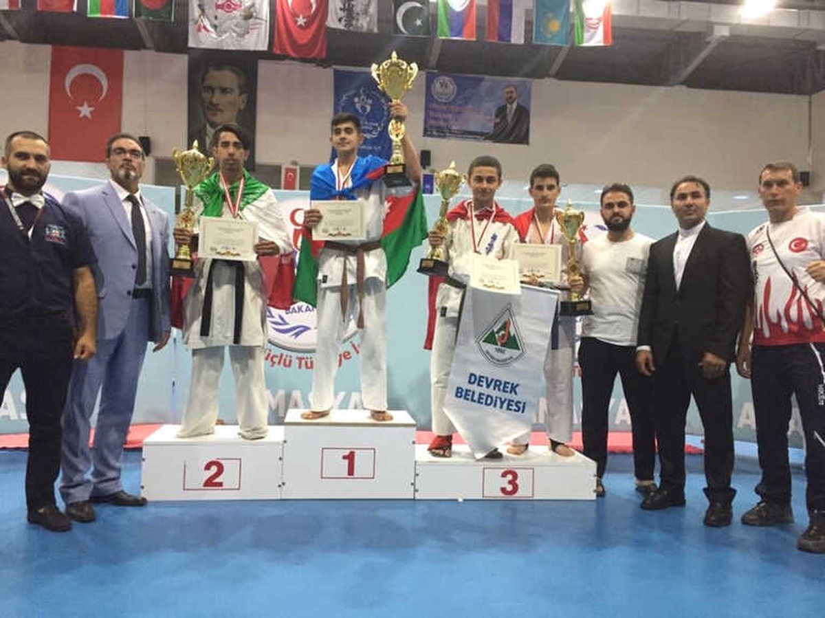 Zonguldaklı Sporcular Memleketlerine Ödüllerle Döndü