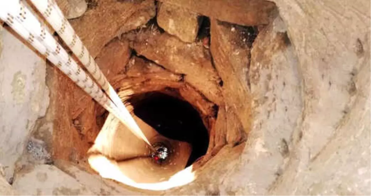 25 Metrelik Kuyuya Düşen Suriyeli Çocuğu İtfaiye Kurtardı