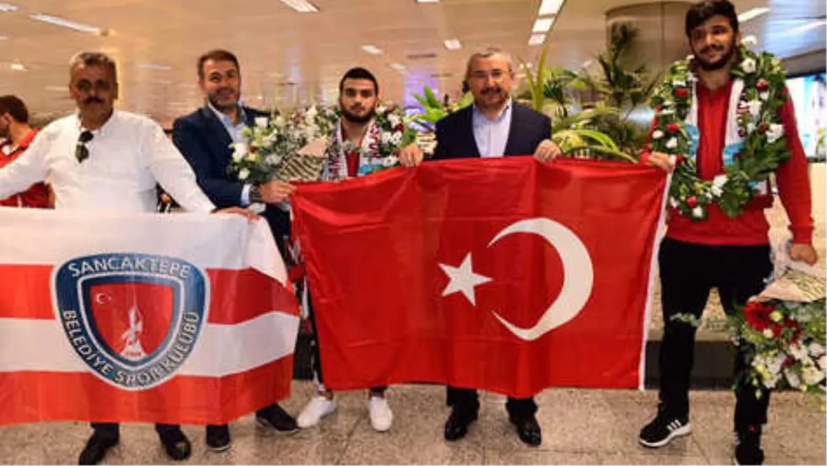 Avrupa Güreş Şampiyonası\'nda Sancaktepe Rüzgarı!