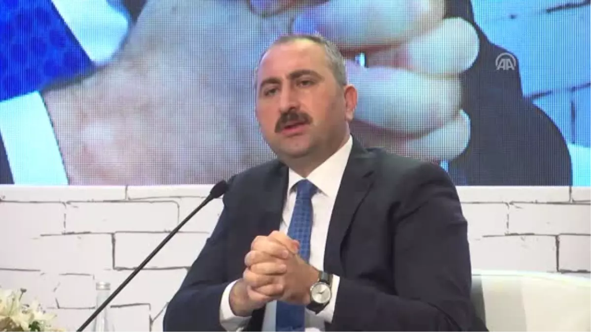 Bakan Gül: "(Abd\'nin Aldığı Karar Hakkında) Hukuk Çerçevesinde ve Makuliyet Çizgisi İçerisinde...