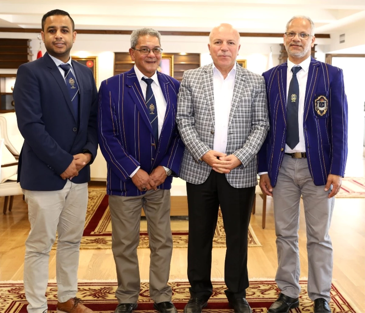 Başkan Sekmen, Osmanlı Kriket Kulübü Başkanı Salıe\'yi Ağırladı