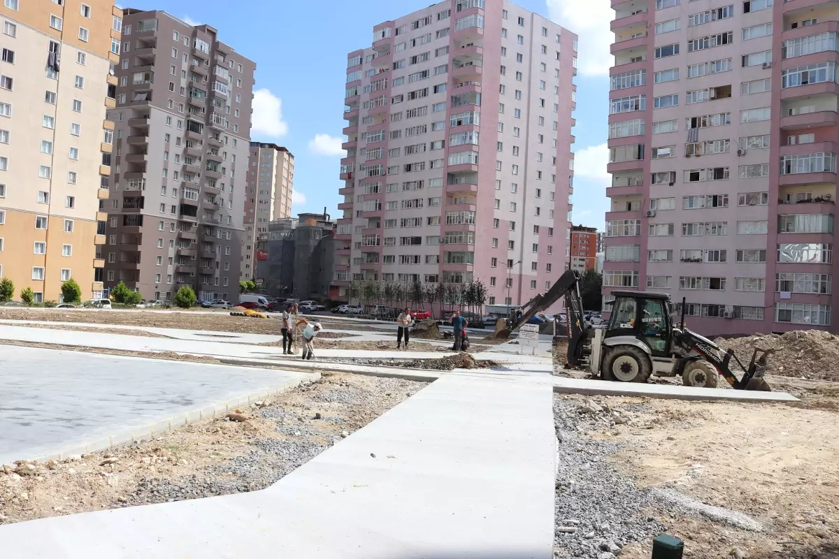 Beylikdüzü\'nde Yıllardır Çözülemeyen Park Sorunu Çözüldü