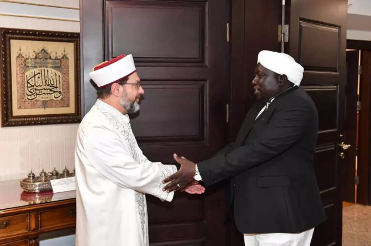 Diyanet İşleri Başkanı Erbaş, Güney Sudan İslam Konseyi Başkanı ile Bir Araya Geldi