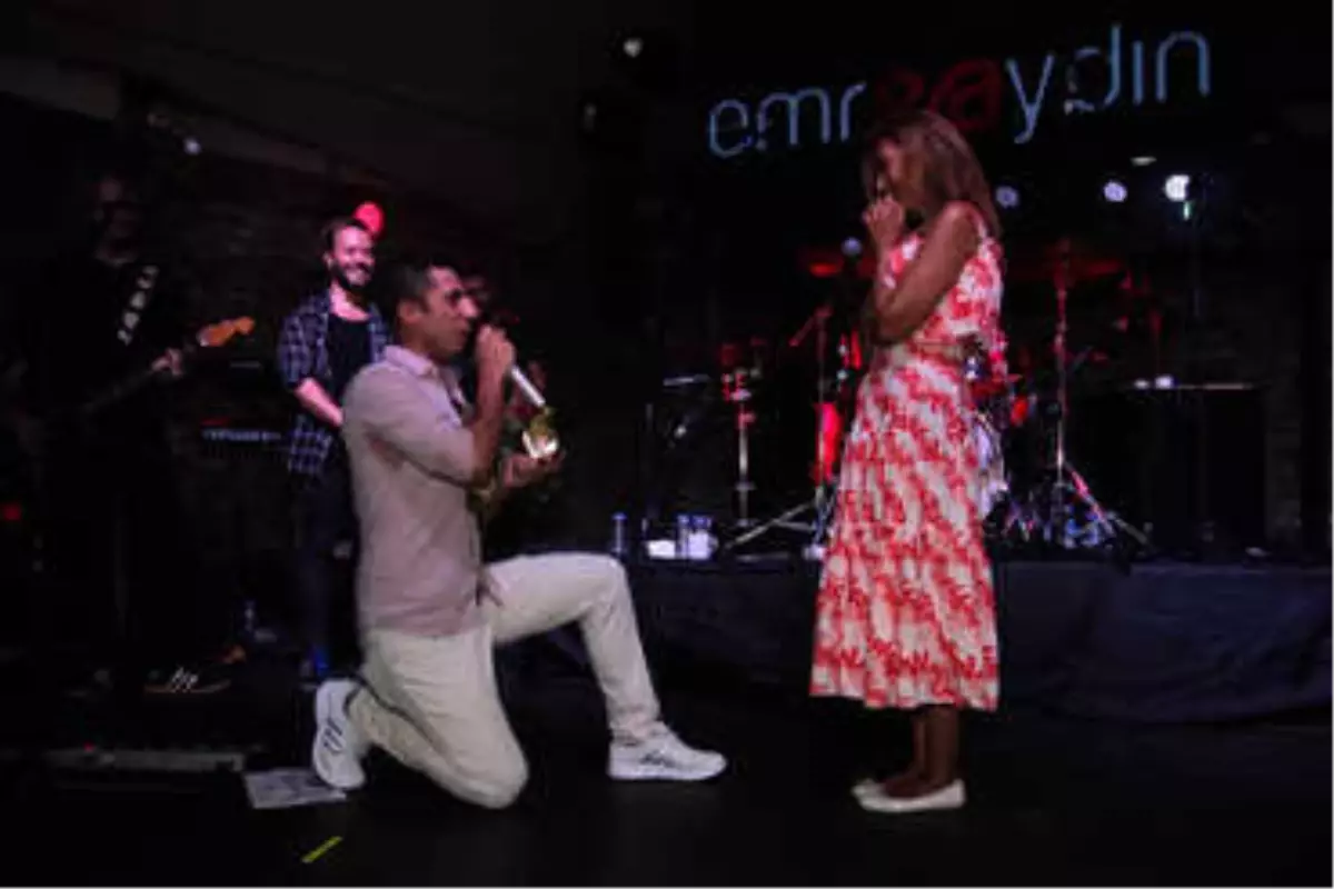 Emre Aydın\'dan Açık Hava Konseri