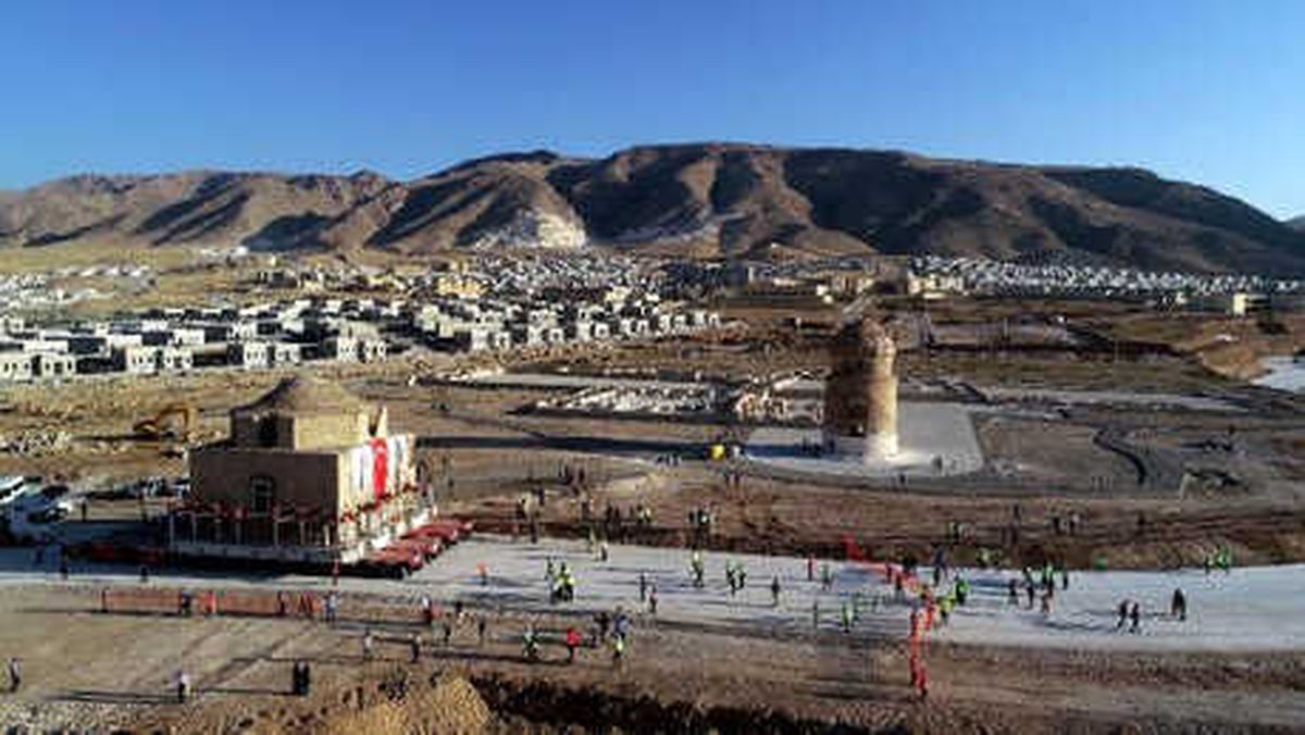 Hasankeyf\'te Tarihi Artuklu Hamımı Taşınıyor