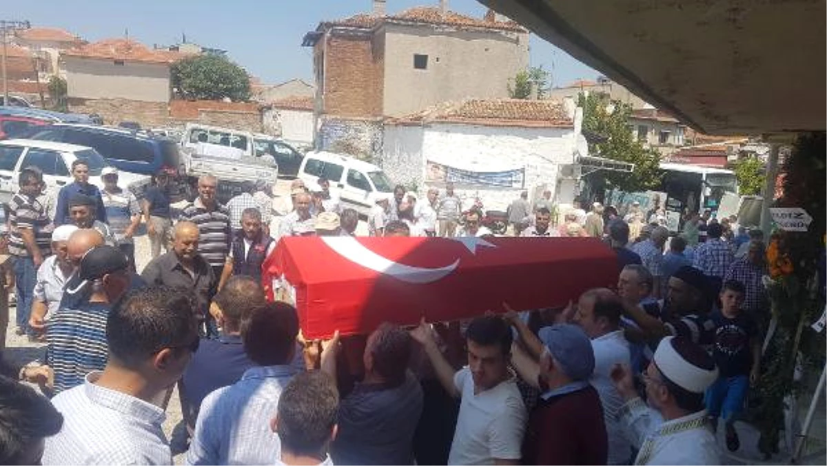 Kırkağaç Eski Belediye Başkanlarından Feyyaz Tanrıyar Yaşamını Yitirdi (2)