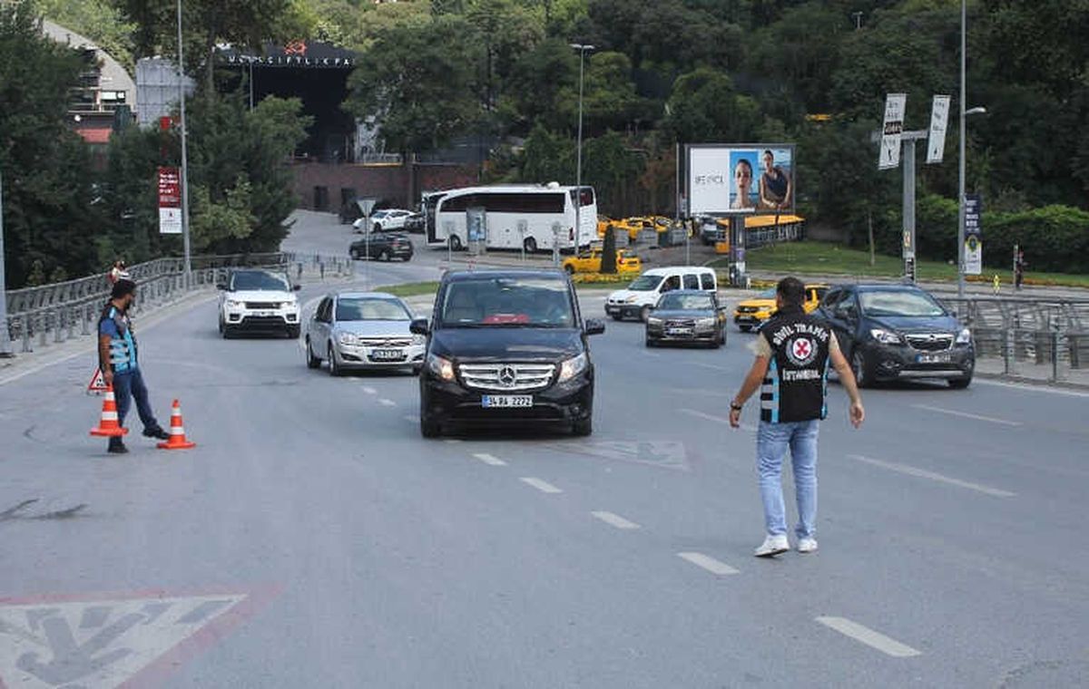 İstanbul\'da Uber ve Scotty\'e Ceza Yağdı