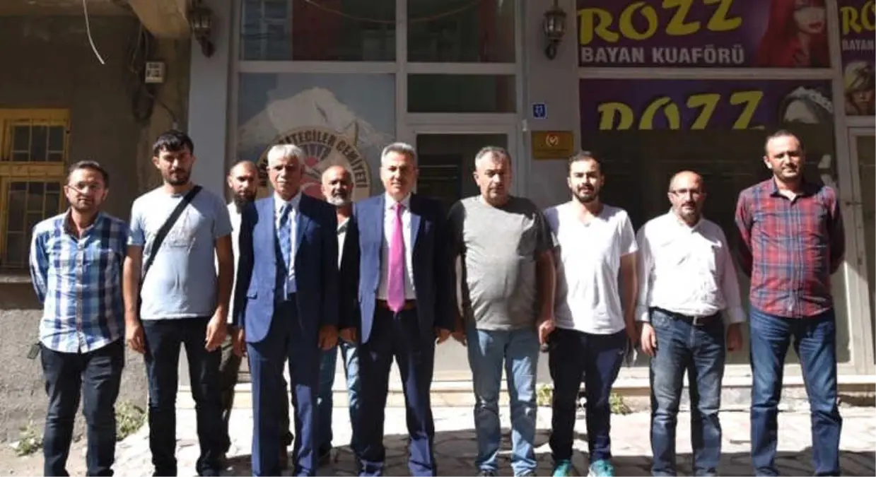 Vali Elban\'dan Agc\'ye Ziyaret