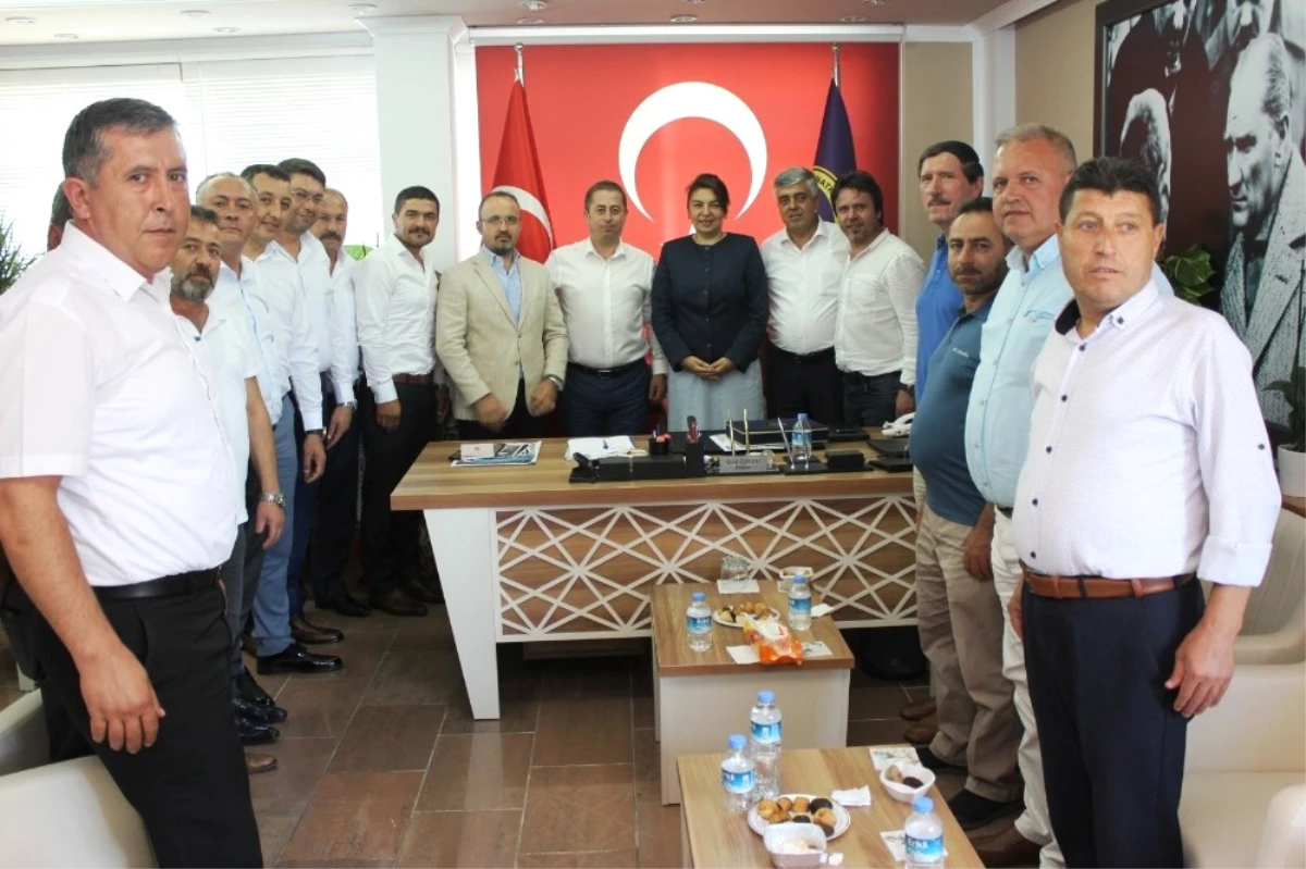 AK Parti\'li Turan: "Çanakkale Ekonomisinin Lokomotifi Esnaflarımızın Sıkıntılarına Çözüm Üretmek...