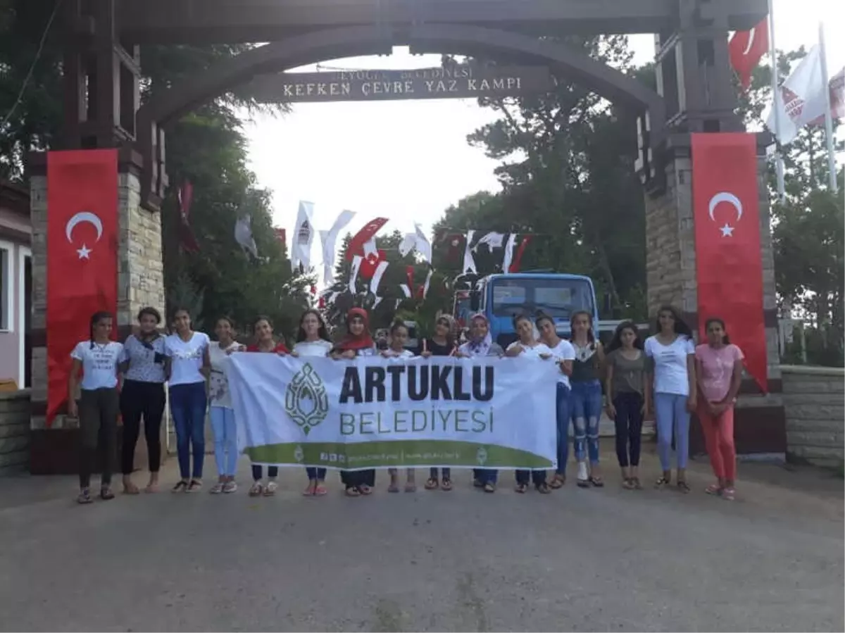 Artuklu\'nun Şanslı Çocukları