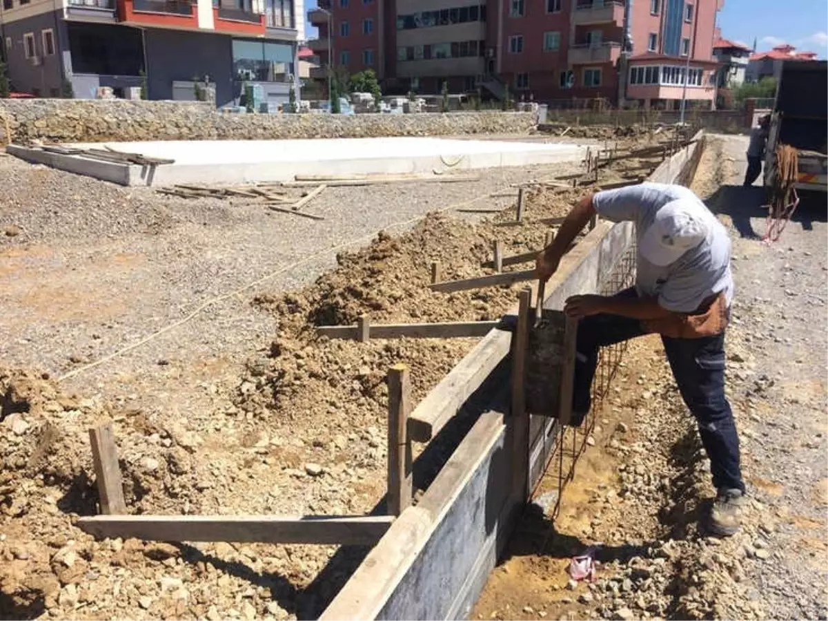 Bartın Belediyesi Park Yapım Çalışmaları Devam Ediyor
