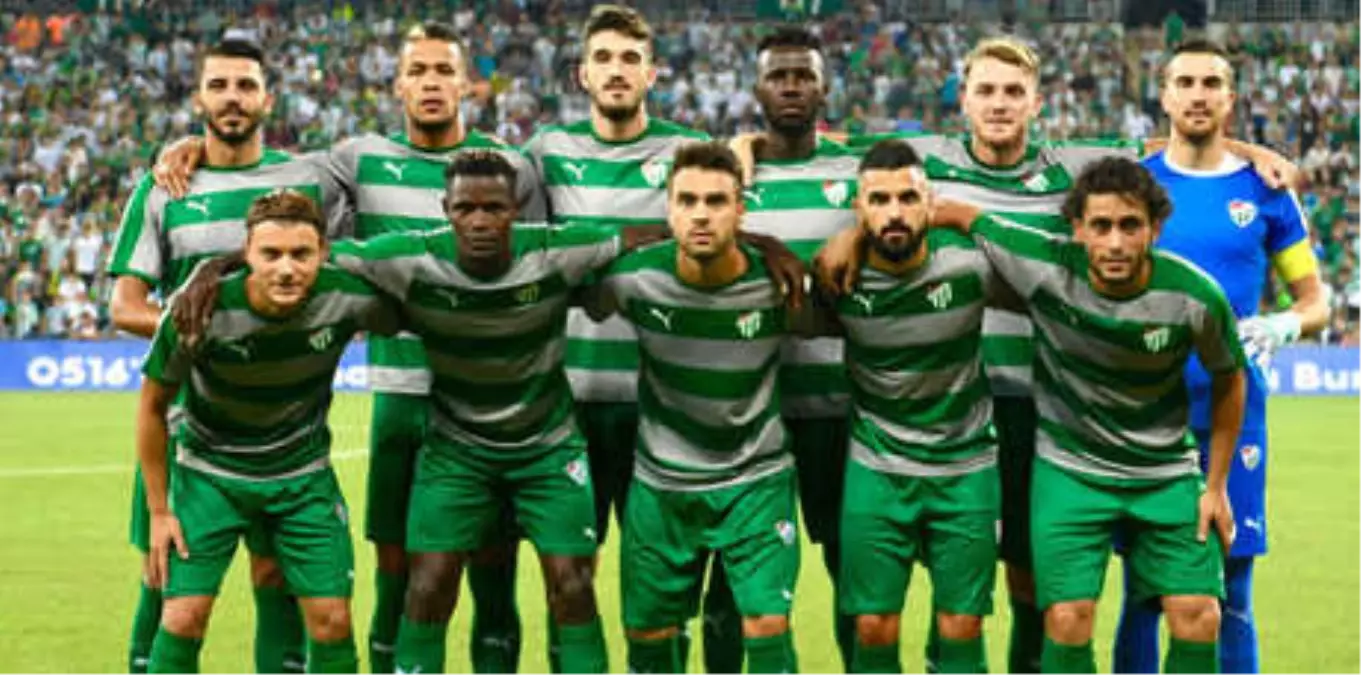 Bursaspor, Forma Satışlarında Hayal Kırıklığı Yaşıyor