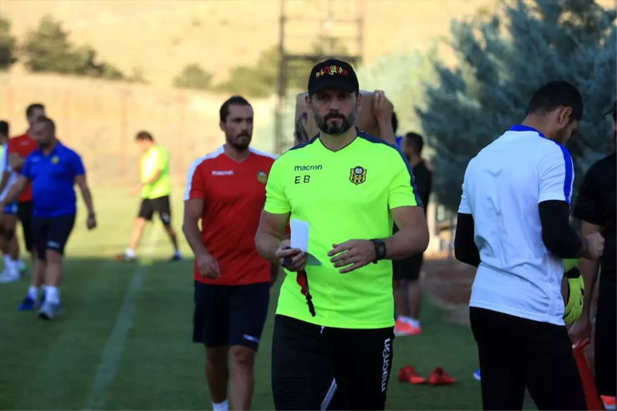 Elimizdeki Futbolcularla İyi Sonuçlar Alabilecek Durumdayız"