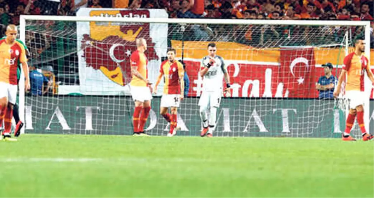 Galatasaray, Son 7 Maçta 9 Gol Yiyerek Hayal Kırıklığı Yarattı