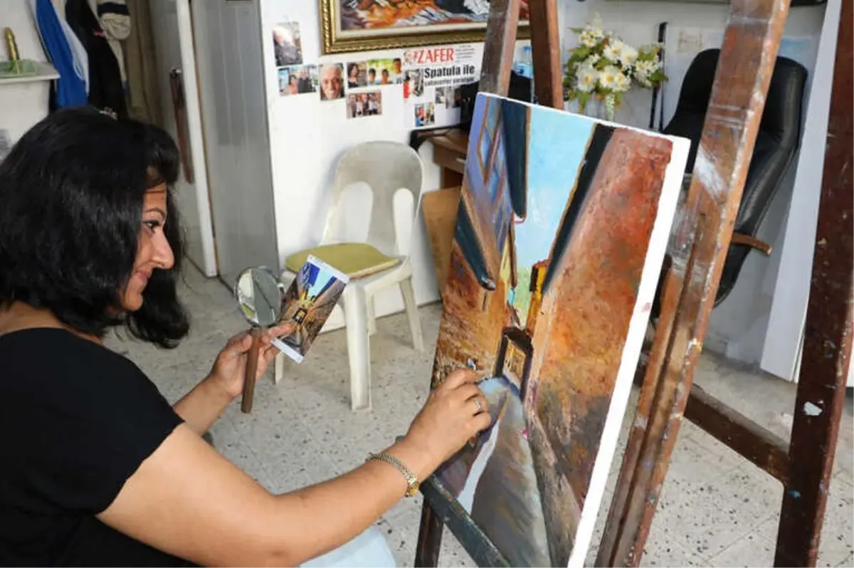 Kadın Ressamdan Spatula Devrimi