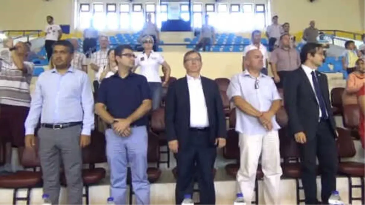 Kuşak Güreşi Gençler Türkiye Şampiyonası Başladı