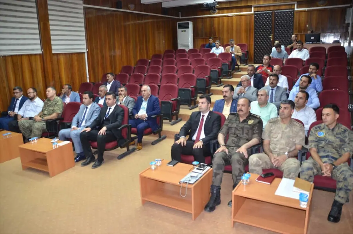 Malazgirt Zaferi\'nin 947. Yıl Dönümüne Doğru