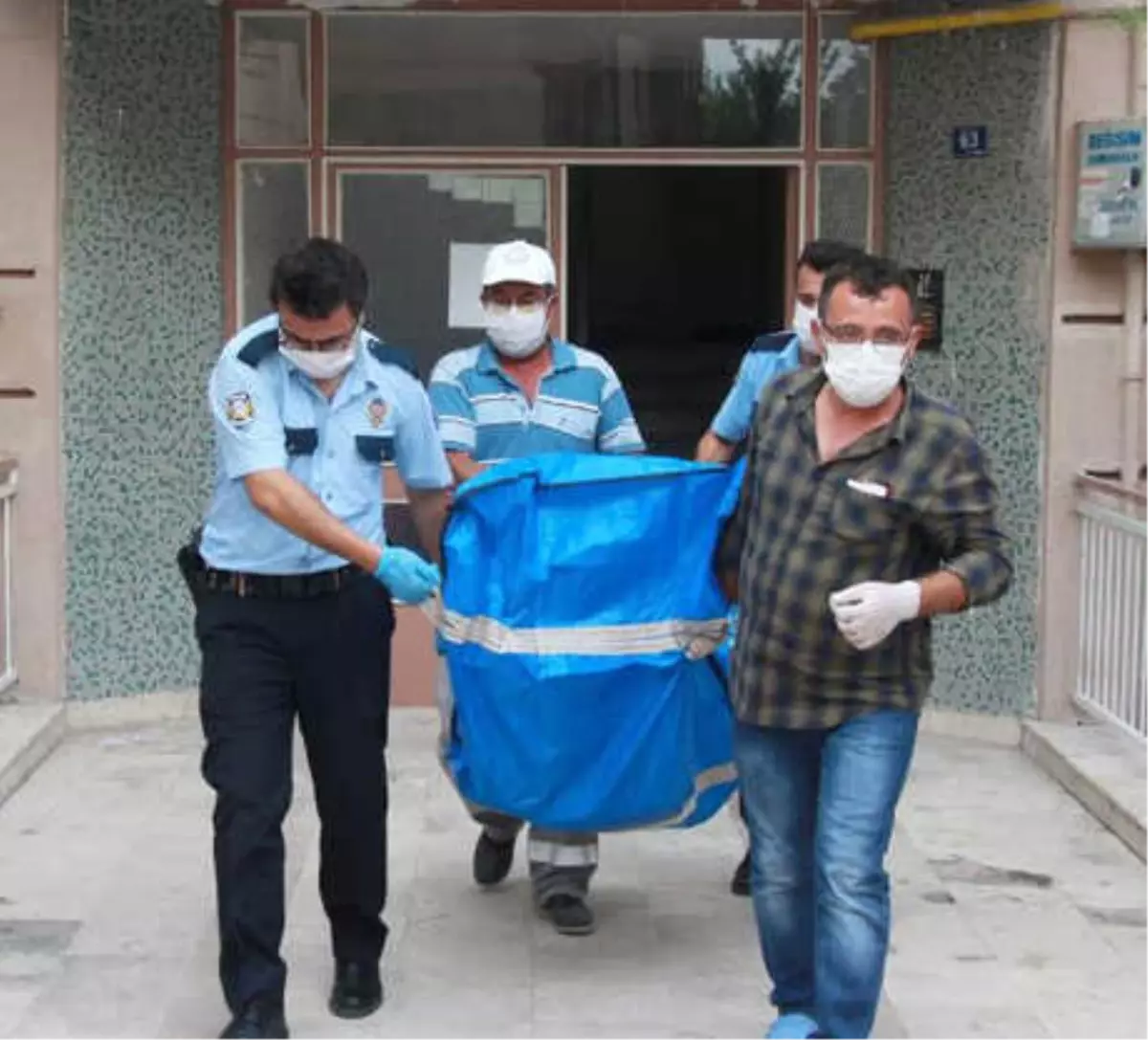 Yaşlı Kadın Doğum Gününde Ölü Bulundu