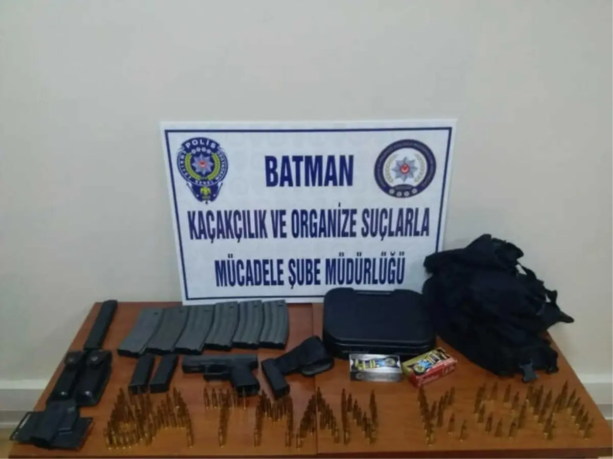 Batman\'da Evden Cephanelik Çıktı