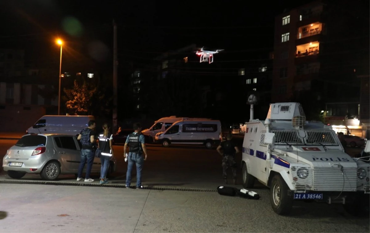 Diyarbakır\'da 500 Polisle Droneli Uygulama