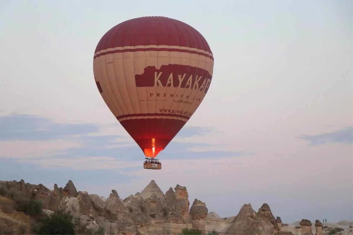 Kapadokya\'da Sıcak Hava Balon Turlarında Turist Sayısı Yüzde 50 Arttı