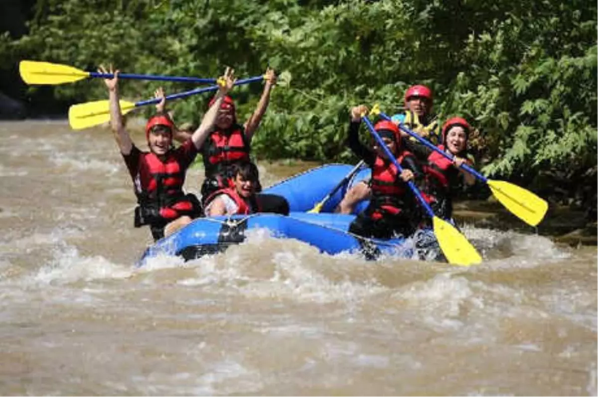 Kayseri\'de, Rafting Heyecanı
